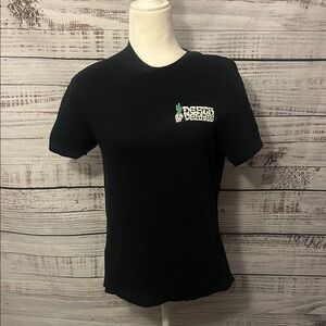 Women Black Death Valley shirt from buzz size small